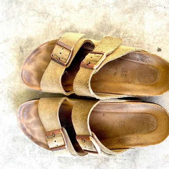 Sand Birkenstock - Picture 1 of 10